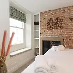 Fran's Nest Дом отдыха